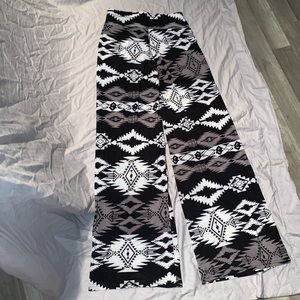 Aztec flowy pants